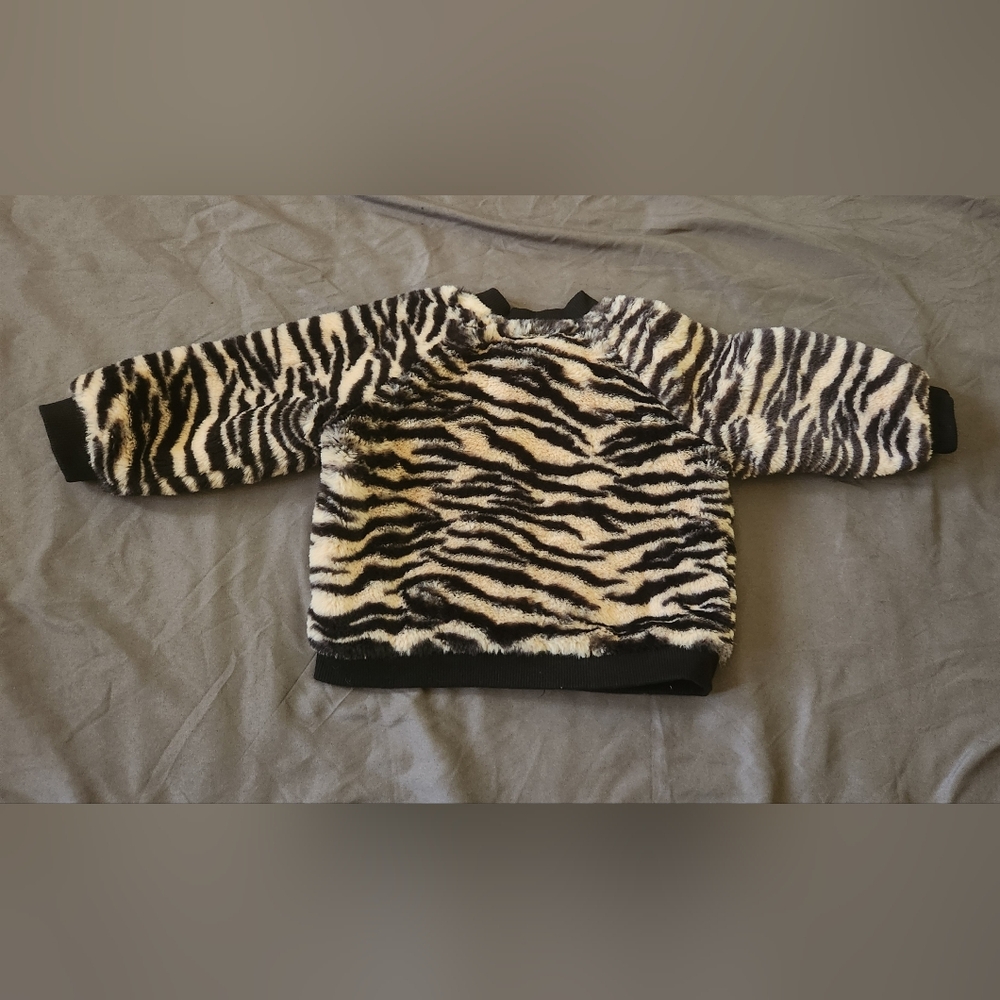 Infant Coat - Picture 2 of 3